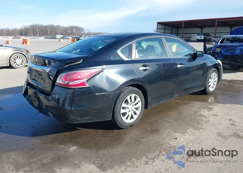 2015 Nissan Altima 2.5/2.5 S/2.5 Sl/2.5 Sv из США, поврежденный, VIN 1N4AL3AP1FN315688